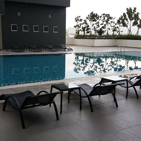 Aliff Residences 艾麗軒 Johor Bahru Luaran gambar